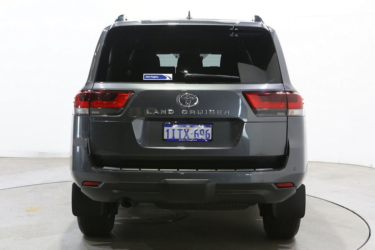 2024 Toyota Landcruiser GXL FJA300R