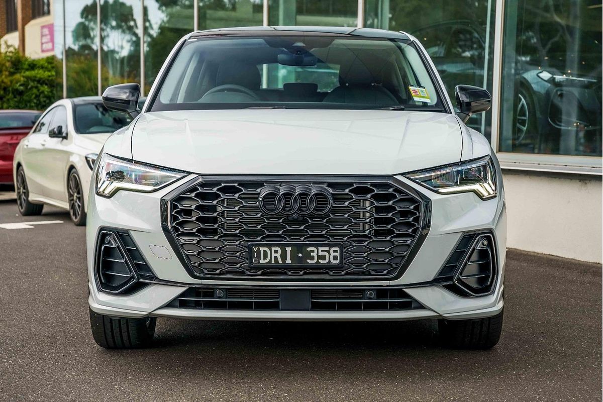 2025 Audi Q3 35 TFSI S line edition F3