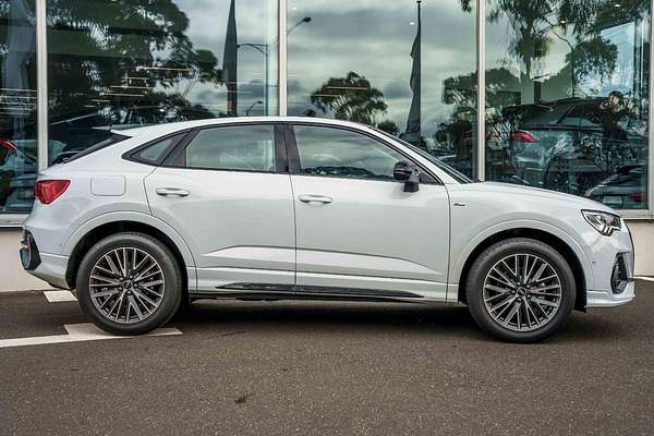 2025 Audi Q3 35 TFSI S line edition F3