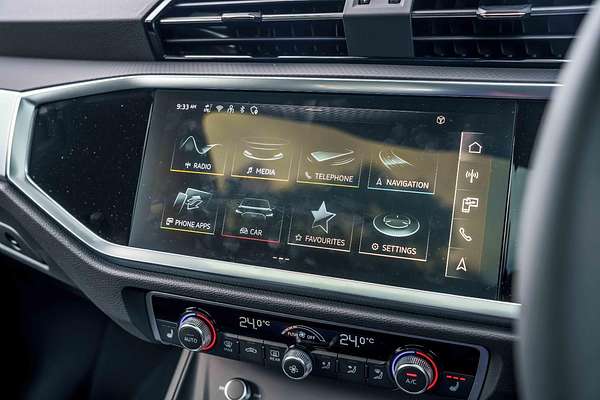 2025 Audi Q3 35 TFSI S line edition F3