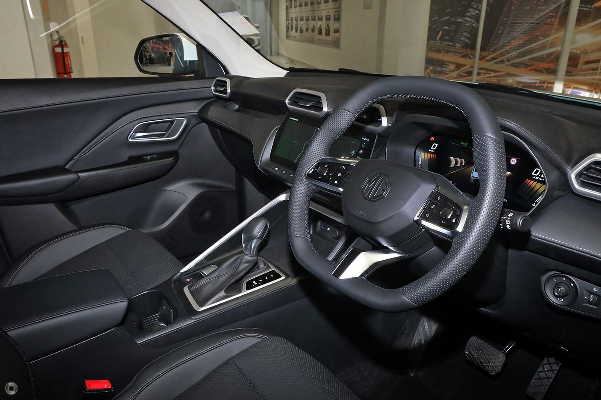 2025 MG ZS Essence ZS32