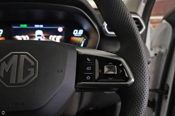 2025 MG ZS Essence ZS32