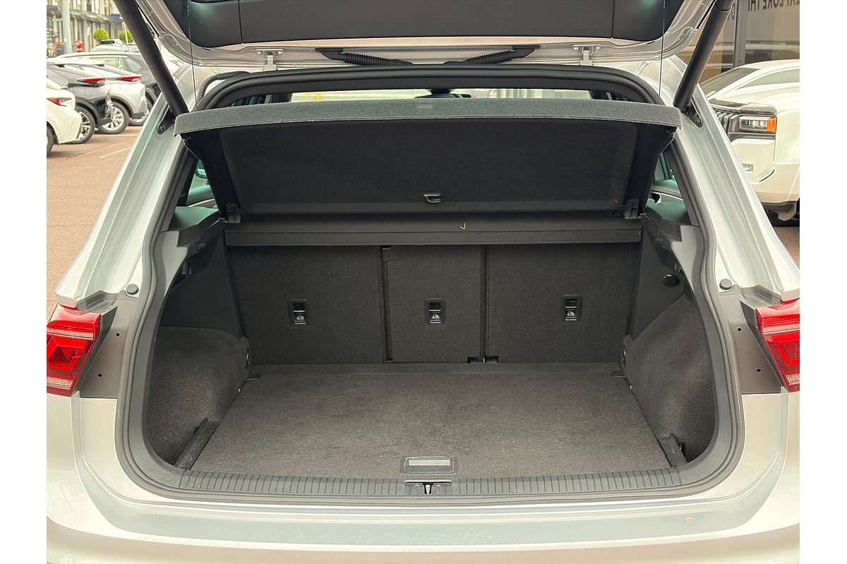 2021 Volkswagen Tiguan 162TSI R-Line 5N