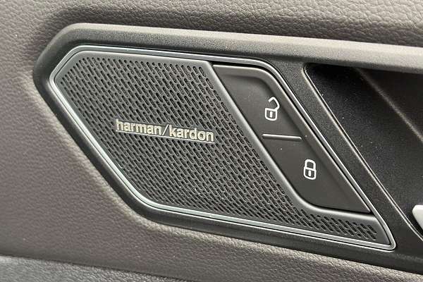 2021 Volkswagen Tiguan 162TSI R-Line 5N