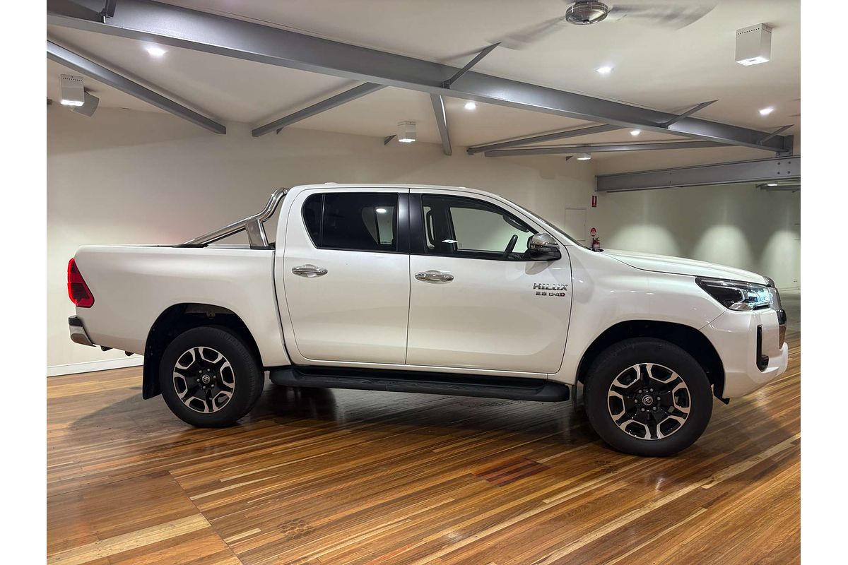 2022 Toyota Hilux SR5 GUN126R 4X4