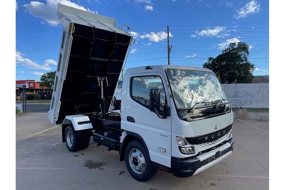 2025 Fuso Canter 815 Tipper