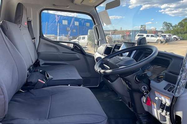 2025 Fuso Canter 815 Tipper