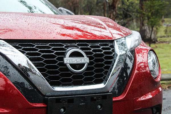 2023 Nissan JUKE ST-L F16