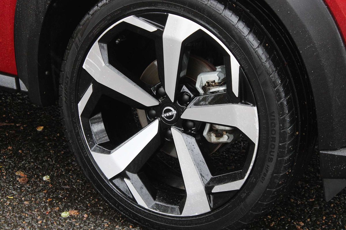 2023 Nissan JUKE ST-L F16