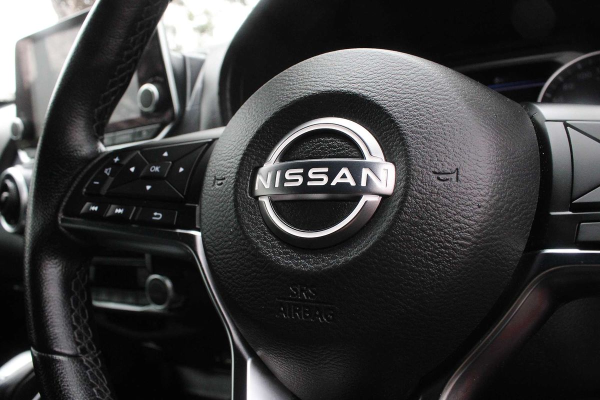 2023 Nissan JUKE ST-L F16