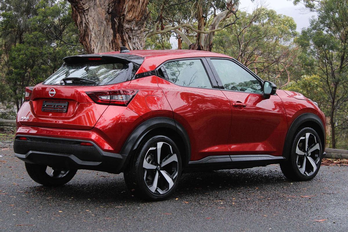 2023 Nissan JUKE ST-L F16