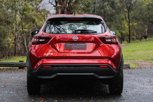 2023 Nissan JUKE ST-L F16