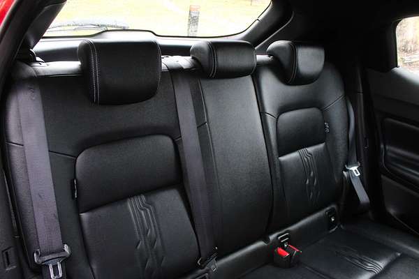 2023 Nissan JUKE ST-L F16