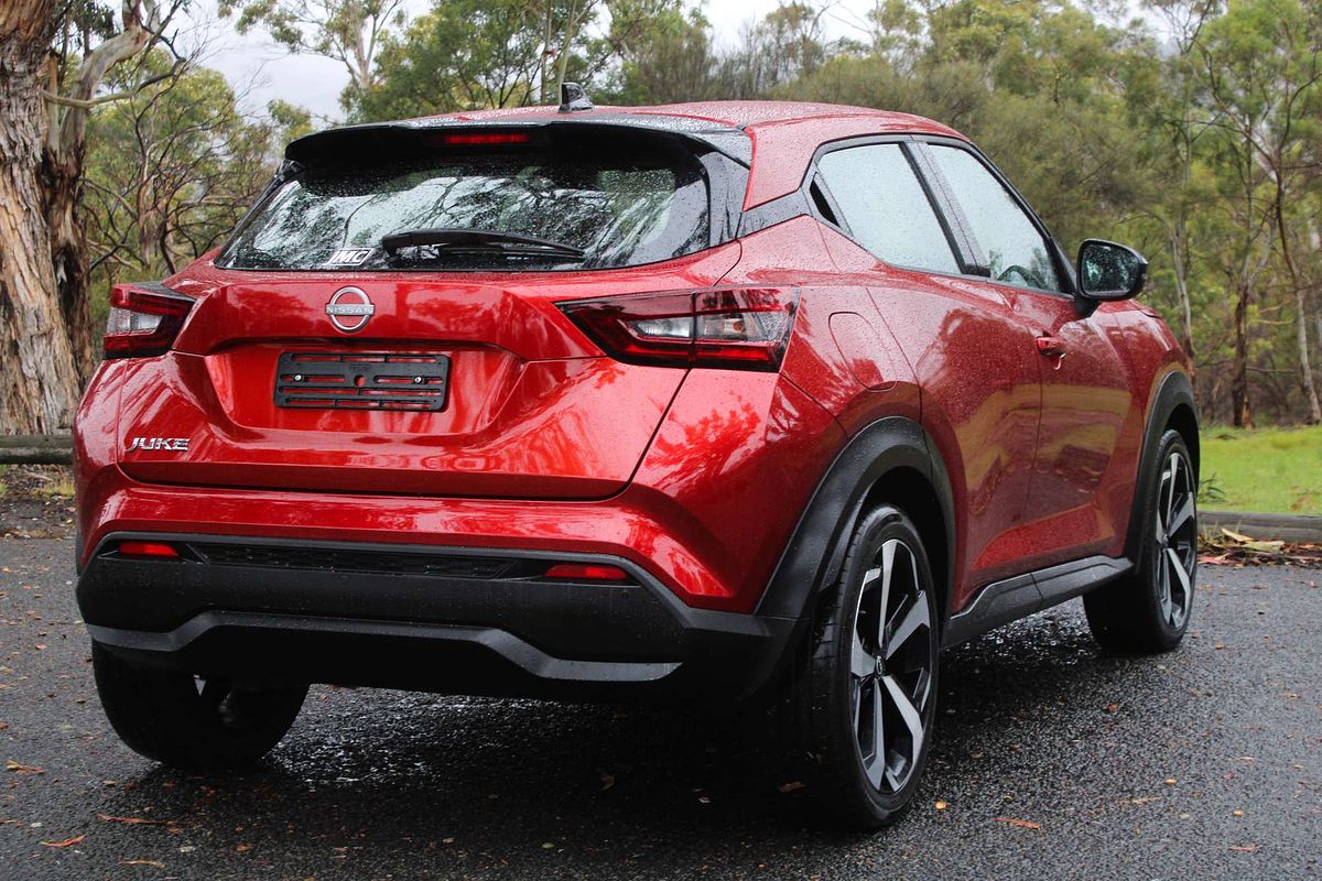2023 Nissan JUKE ST-L F16