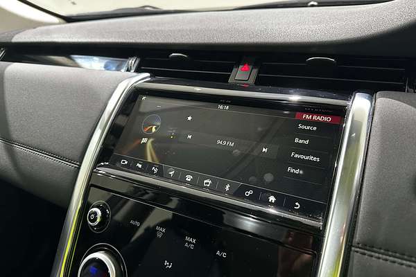 2020 Land Rover Discovery Sport D150 S L550