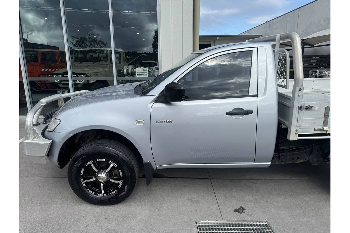 2012 Mitsubishi Triton GLX MN Rear Wheel Drive
