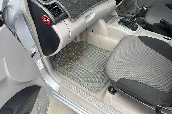 2012 Mitsubishi Triton GLX MN Rear Wheel Drive