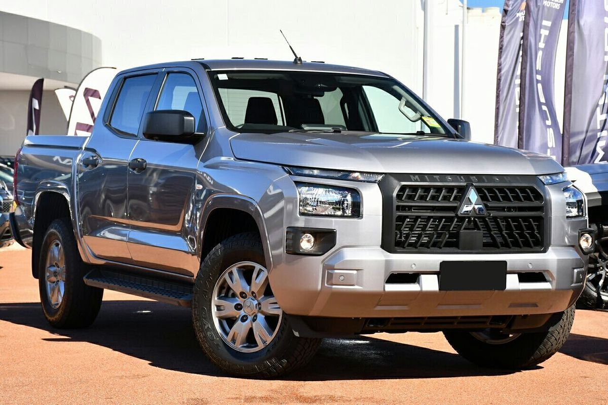 2025 Mitsubishi Triton GLX+ MV 4X4