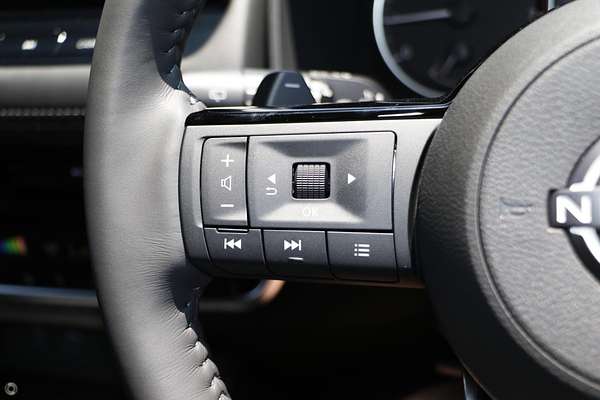 2025 Nissan X-TRAIL ST-L T33