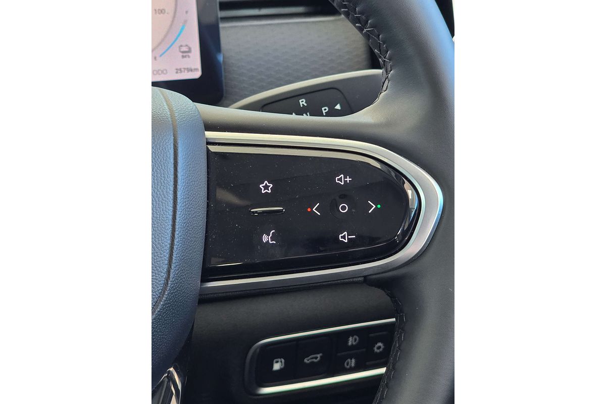 2025 Jaecoo J7 SHS Summit