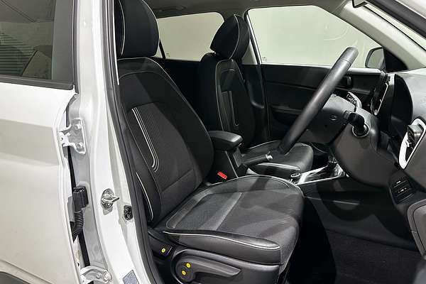 2023 Hyundai Venue Elite QX.V5