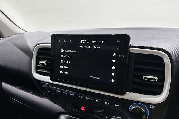 2023 Hyundai Venue Elite QX.V5