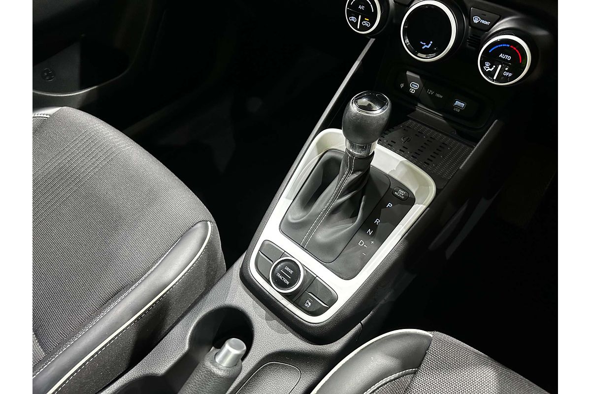 2023 Hyundai Venue Elite QX.V5