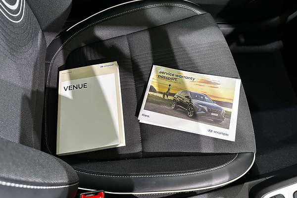 2023 Hyundai Venue Elite QX.V5