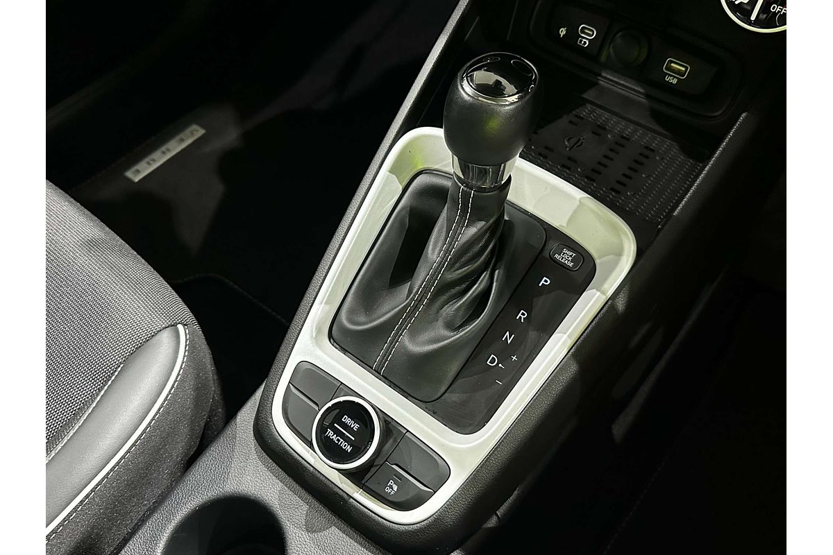 2023 Hyundai Venue Elite QX.V5