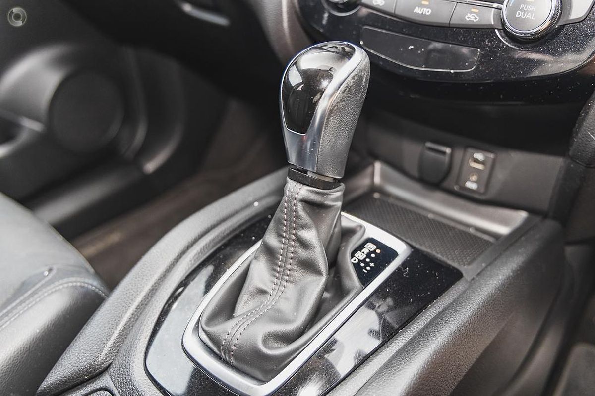 2018 Nissan X-TRAIL ST-L T32 Series II