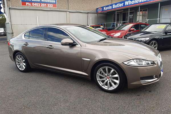 2015 Jaguar XF 2.0 PREMIUM LUXURY MY15