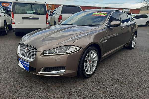 2015 Jaguar XF 2.0 PREMIUM LUXURY MY15