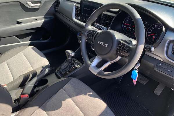 2022 Kia Stonic S YB