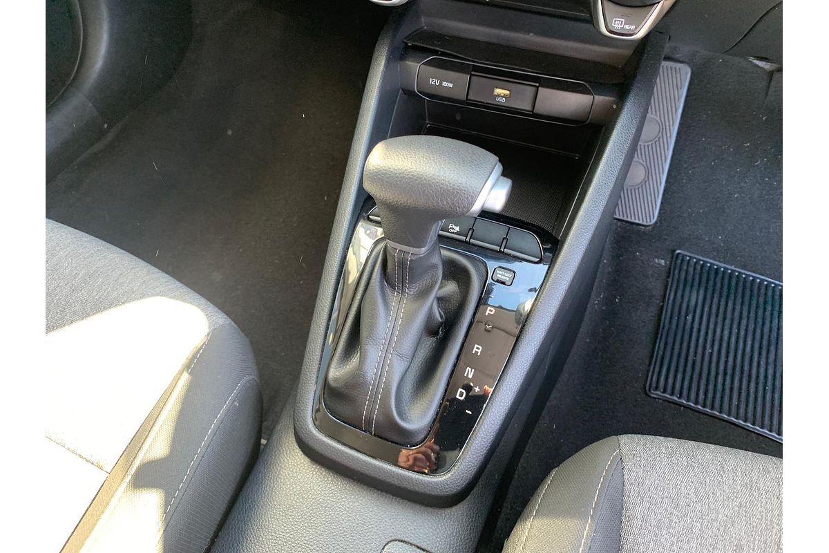 2022 Kia Stonic S YB