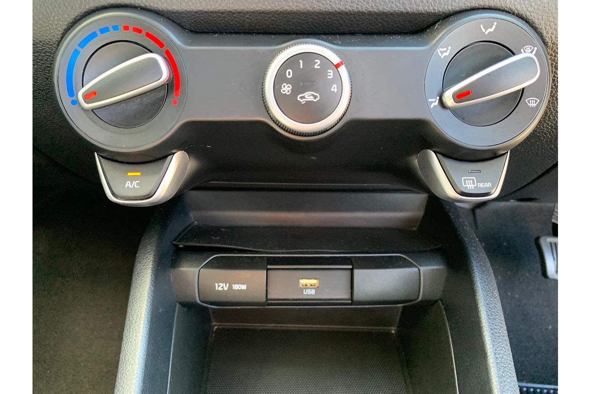 2022 Kia Stonic S YB