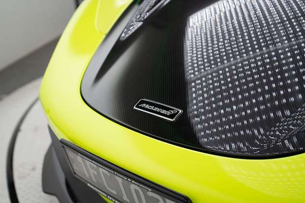 2018 McLaren 720S Performance P14