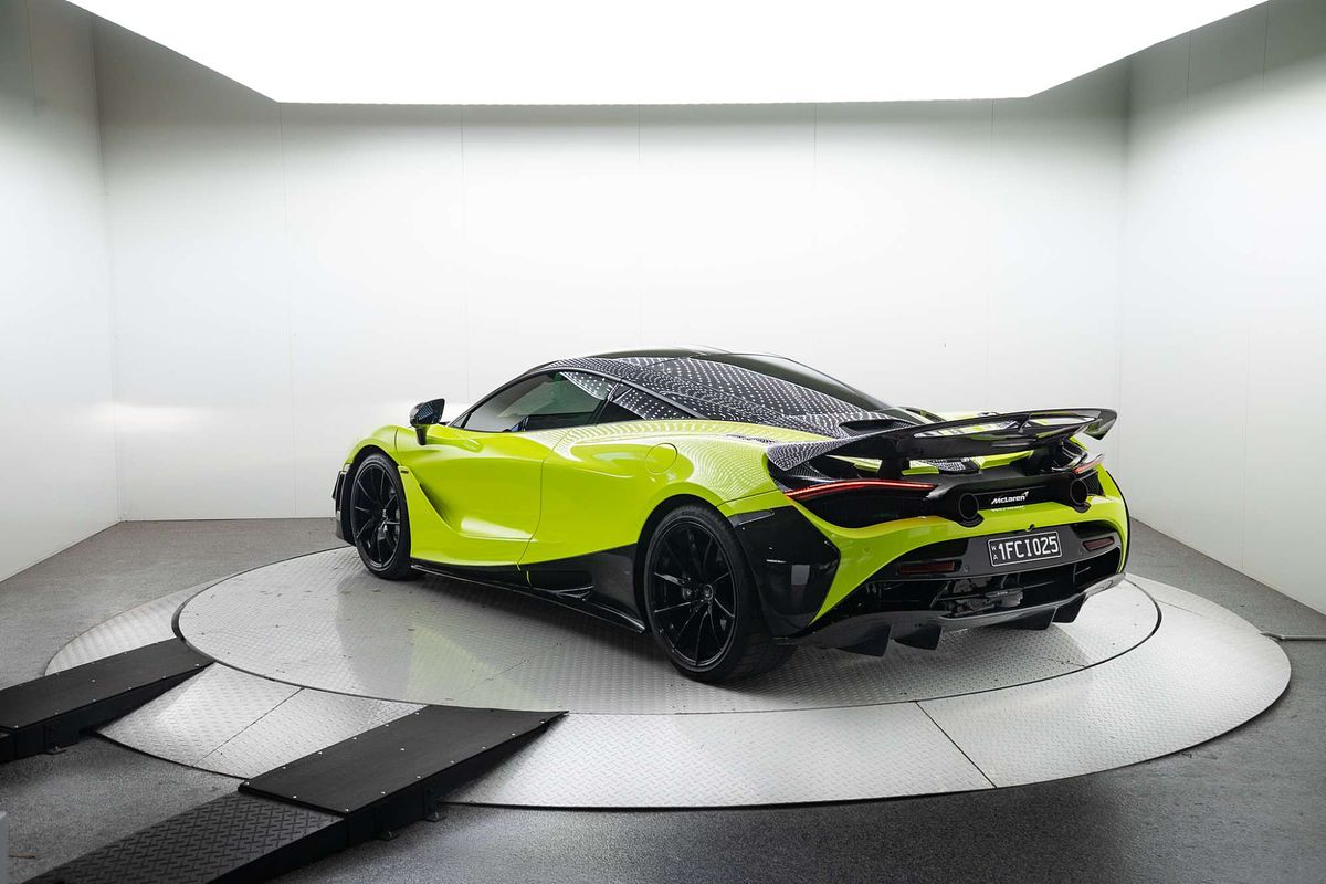 2018 McLaren 720S Performance P14