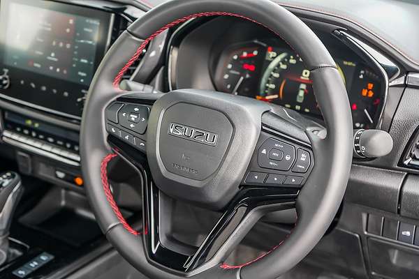 2025 Isuzu D-MAX