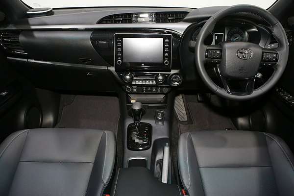 2025 Toyota Hilux Rogue 48V GUN126R 4X4