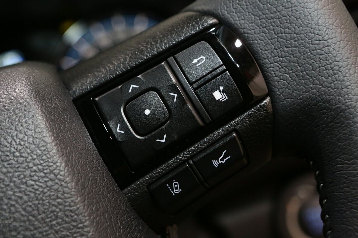 2025 Toyota Hilux Rogue 48V GUN126R 4X4