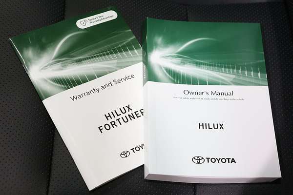 2025 Toyota Hilux Rogue 48V GUN126R 4X4