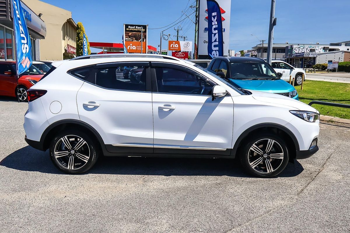 2019 MG ZS Essence AZS1