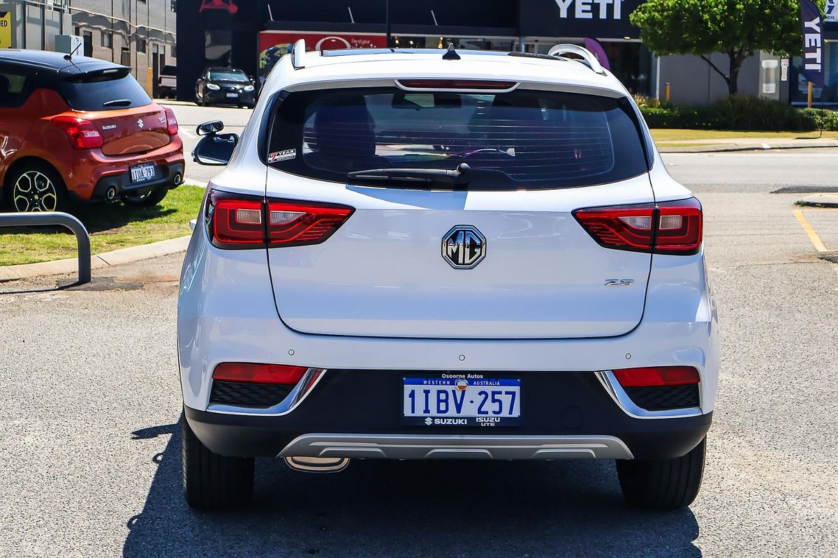 2019 MG ZS Essence AZS1