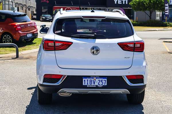 2019 MG ZS Essence AZS1