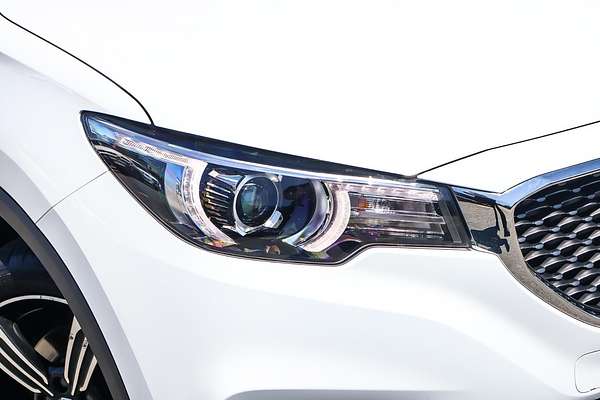 2019 MG ZS Essence AZS1