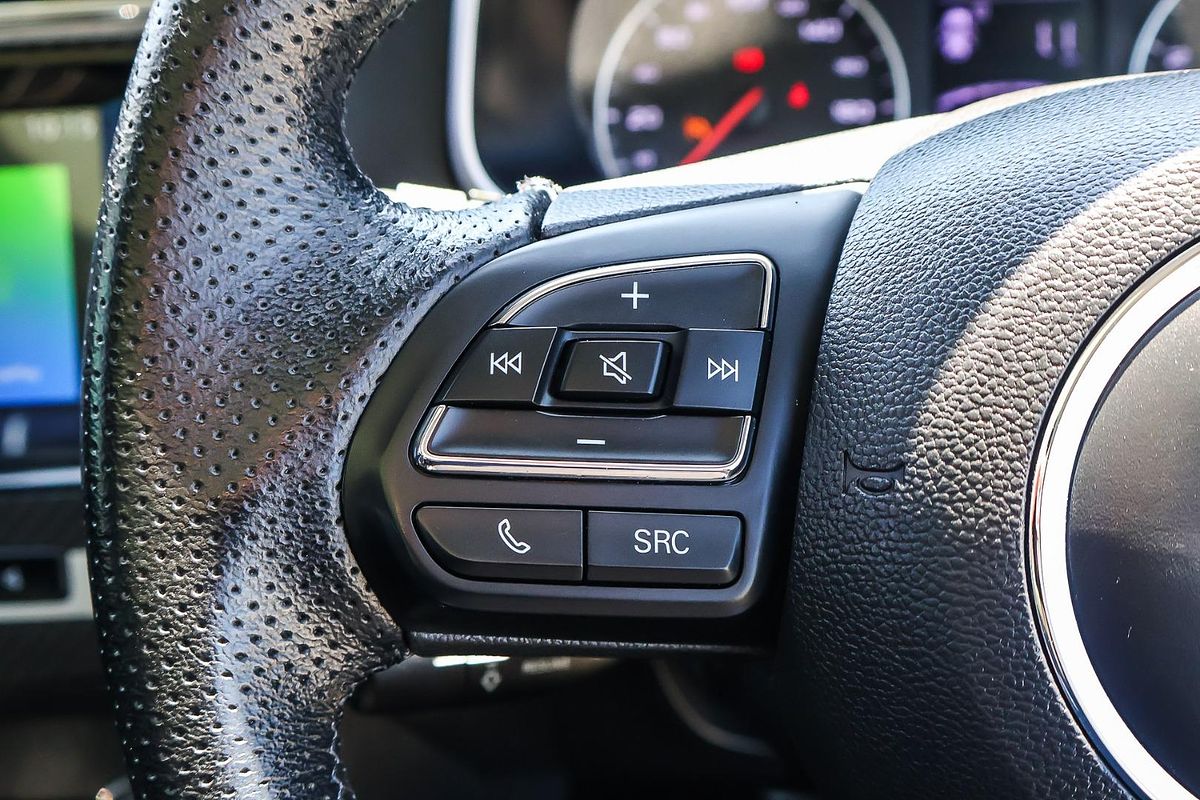 2019 MG ZS Essence AZS1