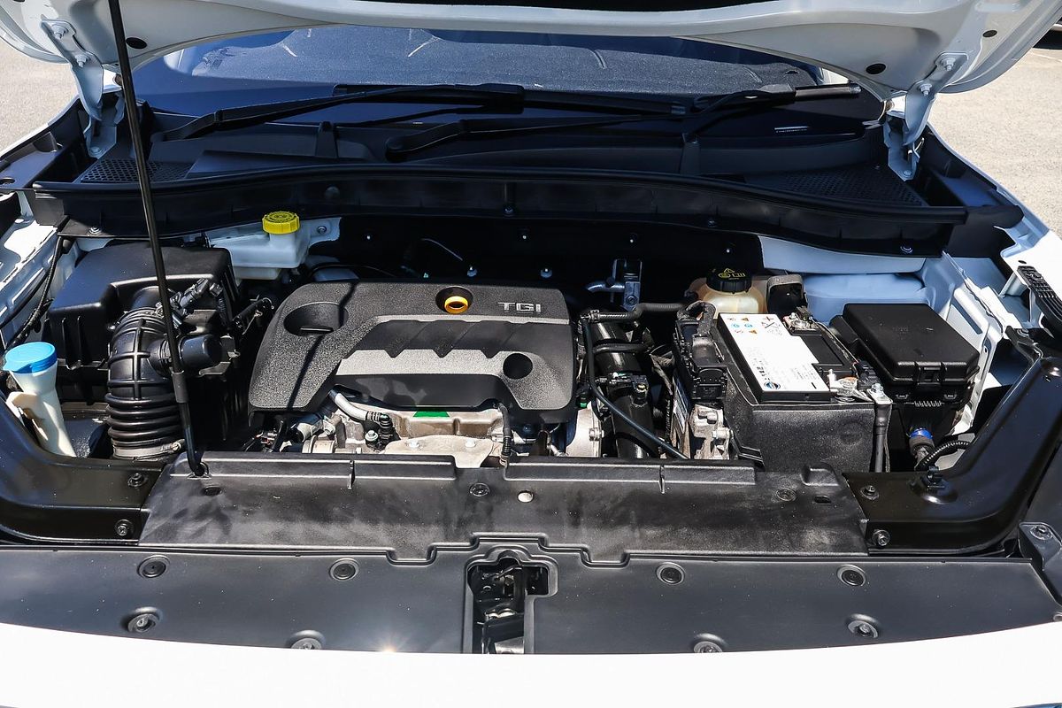 2019 MG ZS Essence AZS1