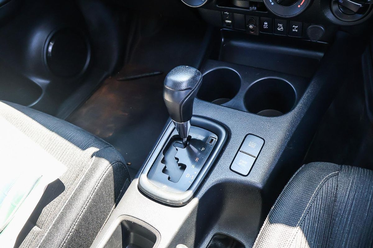 2019 Toyota Hilux SR GUN126R 4X4