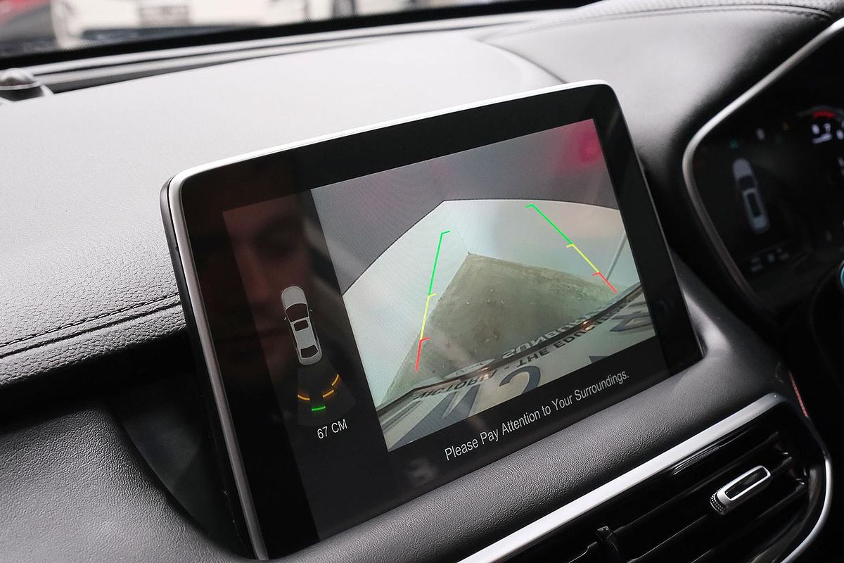 2022 MG HS Vibe SAS23