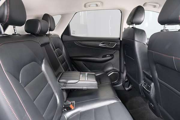 2022 MG HS Vibe SAS23